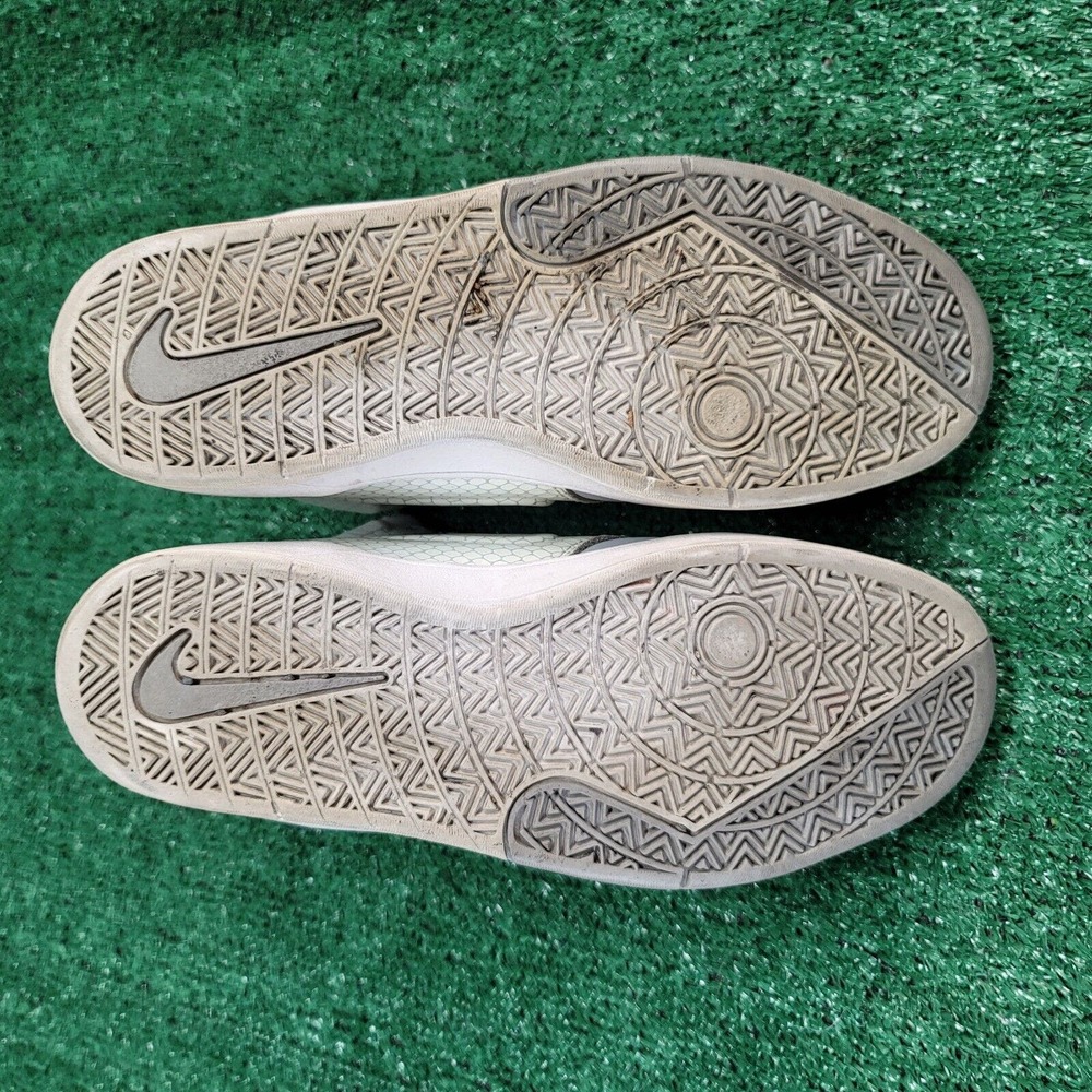 Nike Kobe 9 Men's Size 9 Shoes Lifestyle Wolf Grey White Mamba 630774-001 - Picture 12 of 13